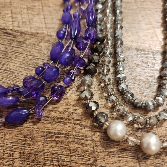 Elegant Purple and Silver Necklace Set - Picture 5 of 5